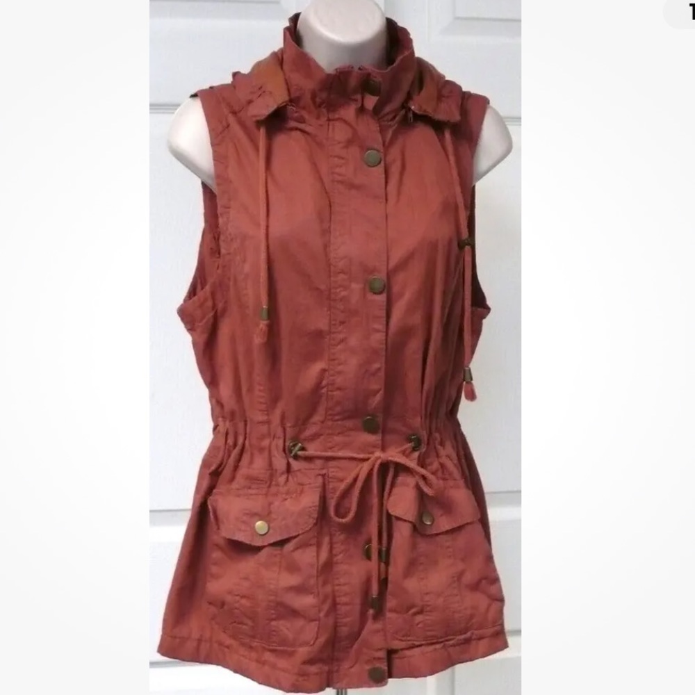 Snobbish Collection Utility Vest Size Small Rust‎